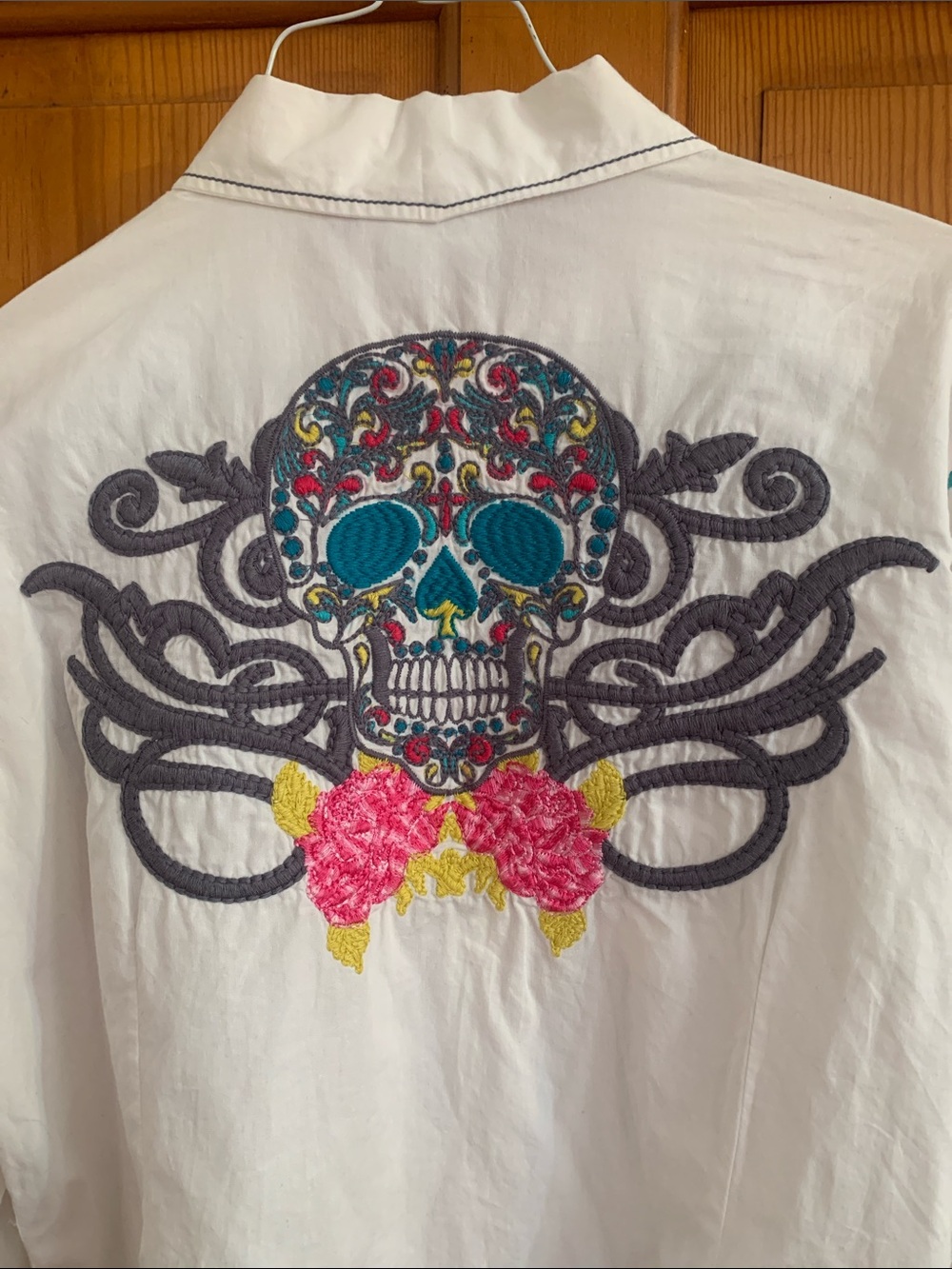 Ariat White Sugar Skull Embroidered Button-Down